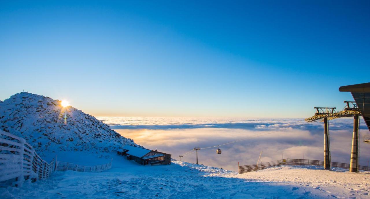 Ski & Sun B9 Липтовски-Микулаш Экстерьер фото